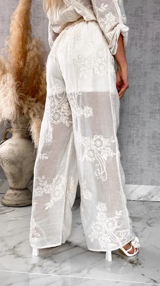 Piękny wiosenny BOHO komplet z bawełny koszula + spodnie ONE SIZE ecru - R647A