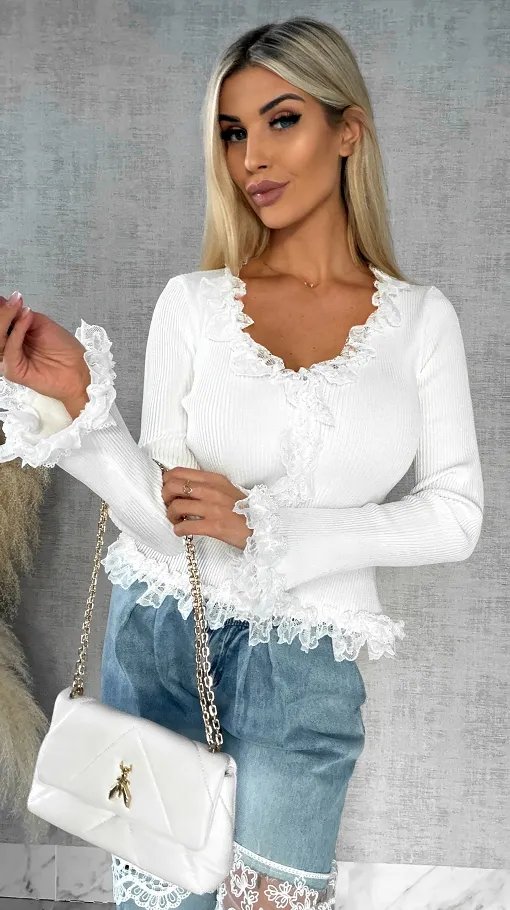 Modna dzianinowy bluzka z koronką i dzwonami ONE SIZE biała - R442