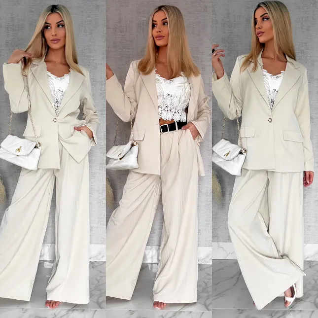 Idealny wiosenny komplet jasno beżowy żakiet + spodnie ONE SIZE - R805B