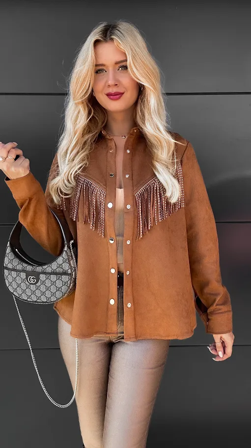 Modna zamszowa koszula z frędzlami w kolorze toffi ONE SIZE - R087