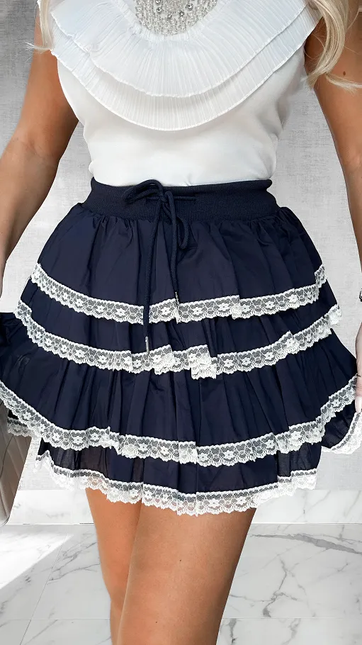 Bawełniana granatowa spódniczka ze spodenkami i białą koronką - P261A