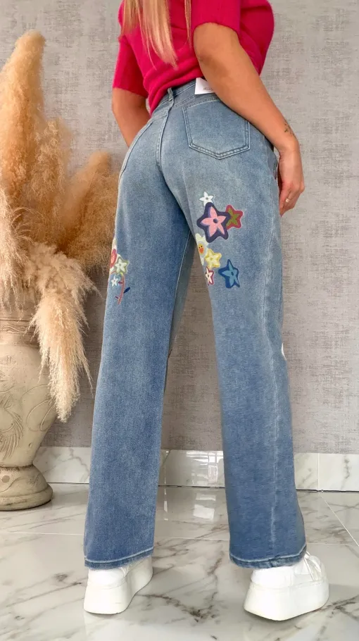 Oryginalne spodnie jeansowe BLUE JEANS z malowanymi kwiatami - R621