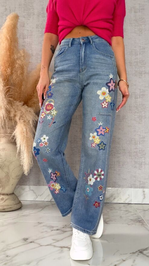 Oryginalne spodnie jeansowe BLUE JEANS z malowanymi kwiatami - R621