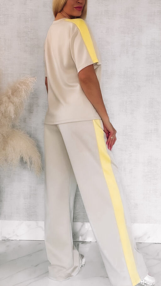 Stylowy komplet dresowy w różowe serduszka ONE SIZE - R895