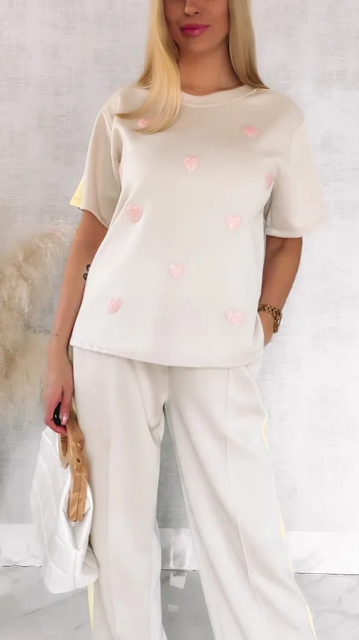 Stylowy komplet dresowy w różowe serduszka ONE SIZE - R895