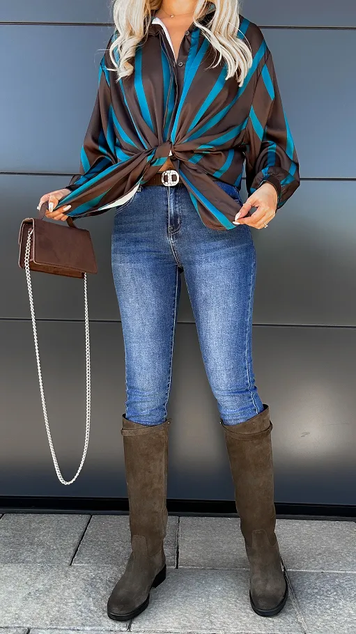 Super elastyczne spodnie jeansowe BLUE JEANS z brązowym paskiem - P996