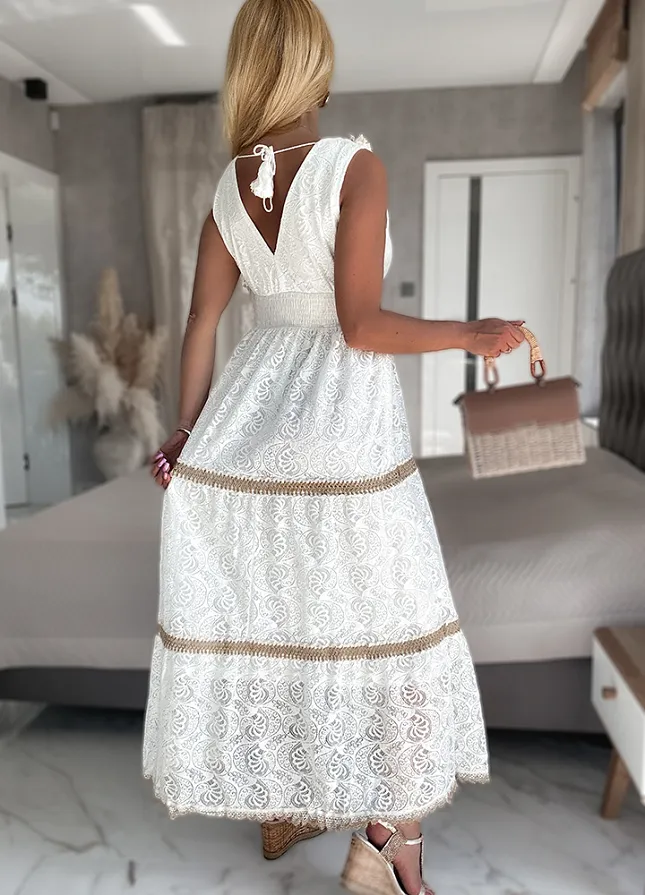 Ekskluzywna BIAŁA maxi sukienka w stylu BOHO z pięknie zdobionym dekoltem - N139