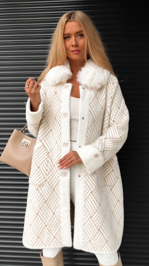 Elegancki wełniany płaszcz ALPAKA wzór warkocz ONE SIZE - S395