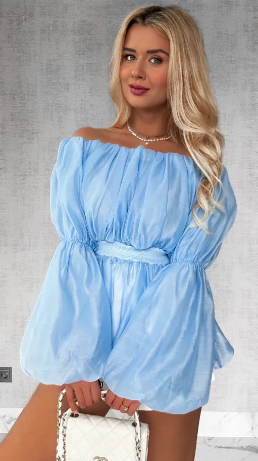 Niebieska bluzka hiszpanka z bufiastymi rękawami - P535