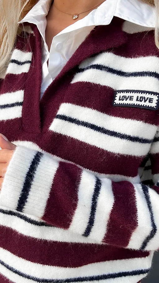 Elegancki sweter LOVE w bordowe paski z koszulową wstawką ONE SIZE - R090A