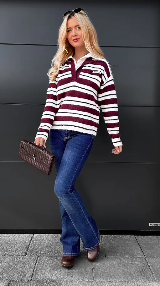 Elegancki sweter LOVE w bordowe paski z koszulową wstawką ONE SIZE - R090A