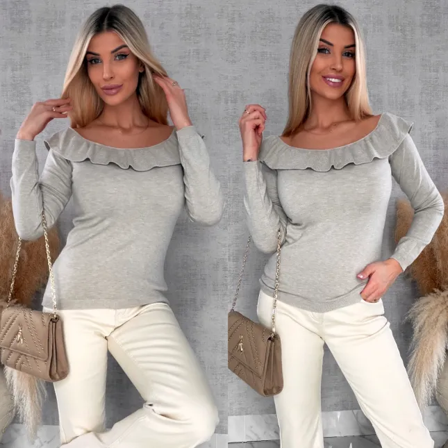 Mięciutki lekki sweter z wiskozy z falbanką BEŻ one size - R649