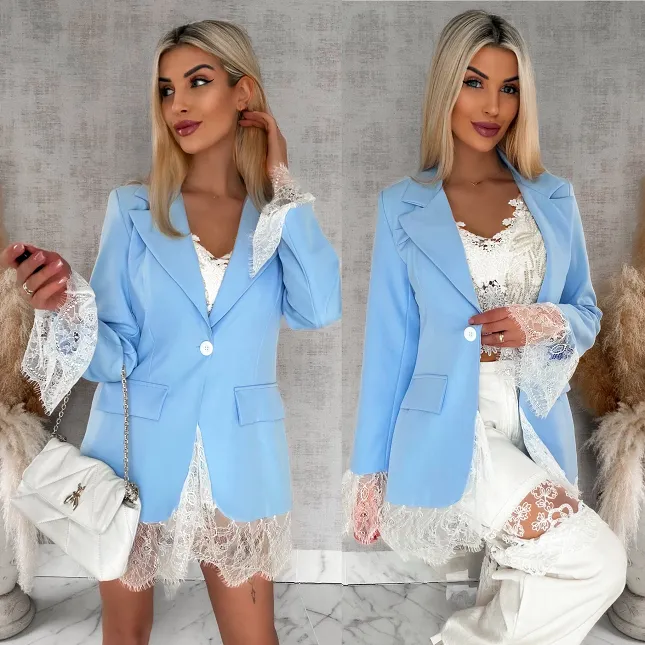 Elegancka niebieska marynarka wykończona koronką ONE SIZE - R899C