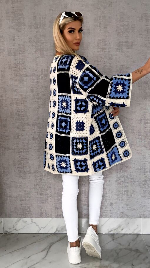 Wiosenna szydełkowa narzutka ONE SIZE blue - R645
