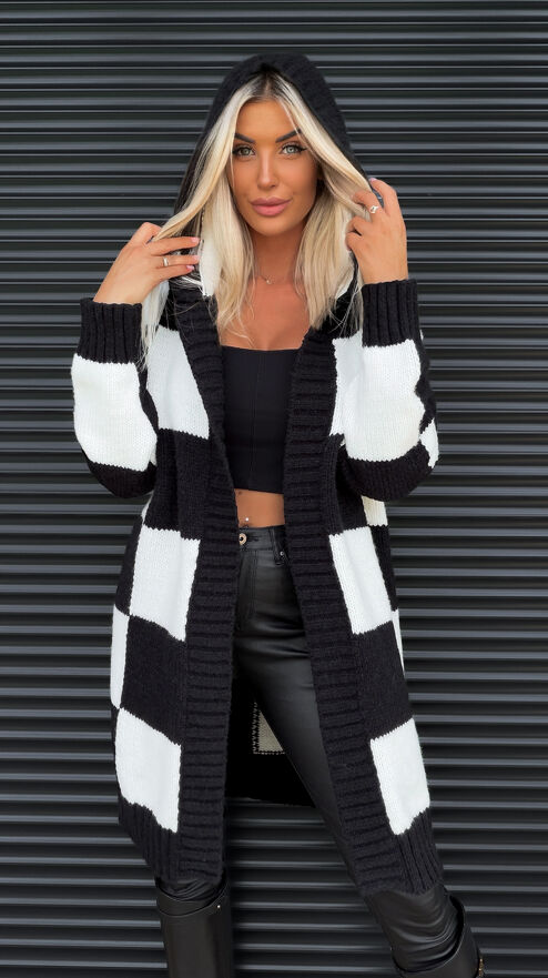 Długi kardigan z kapturem w szachownicę ONE SIZE - S343