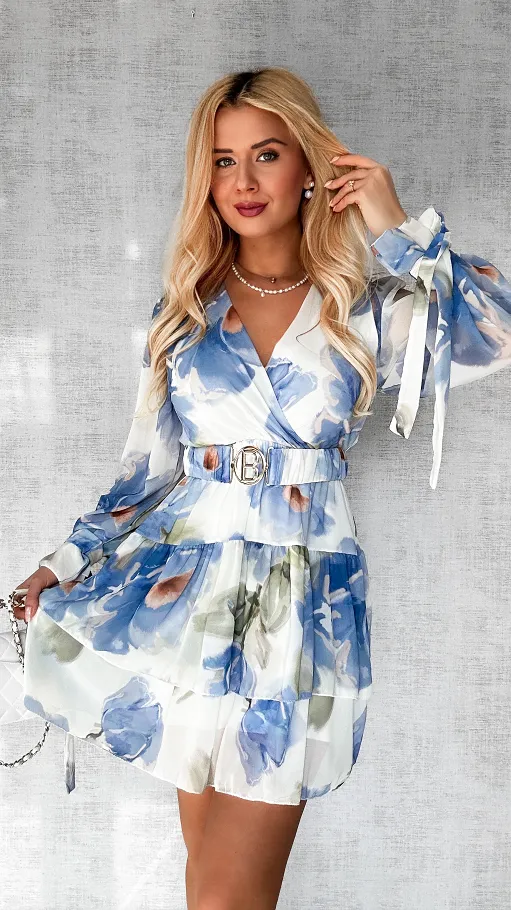 Sukienka w malowane niebieskie kwiaty z elastycznym paskiem ONE SIZE - P507