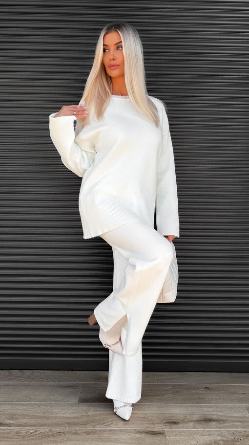 Klasyczny jesienny komplet dzianinowy ECRU sweter + spodnie ONE SIZE - S462A