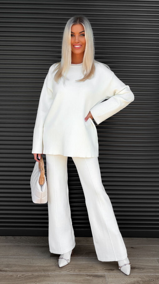 Klasyczny jesienny komplet dzianinowy ECRU sweter + spodnie ONE SIZE - S462A