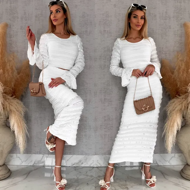 Wiosenny elastyczny komplet bluzka + midi spódnica ONE SIZE biały - R671B