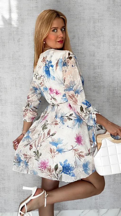 Mini sukienka w RÓŻOWO-NIEBIESKIE haftowane i malowane kwiaty ONE SIZE - P441B