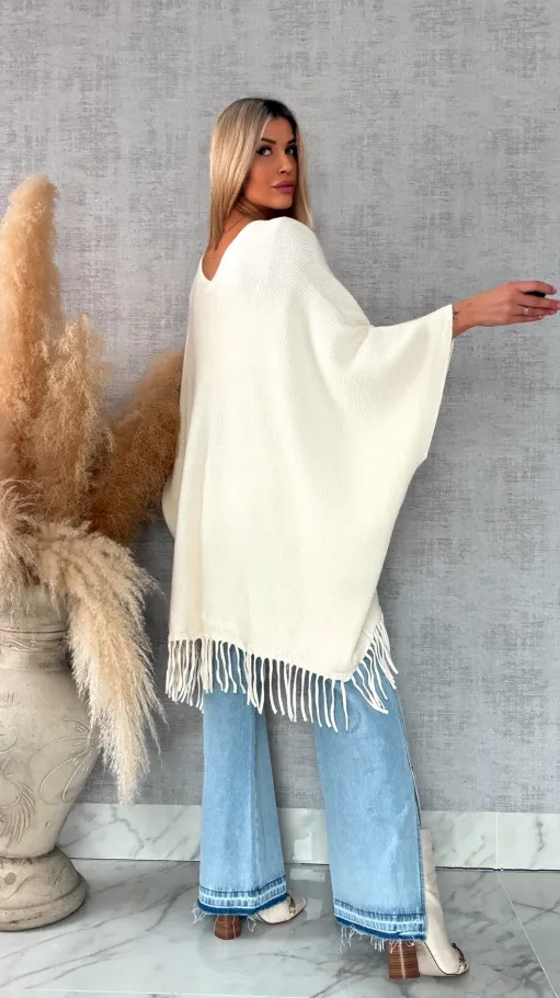 Oryginalne ponczo na wiosnę z frędzlami ONE SIZE ecru - R581