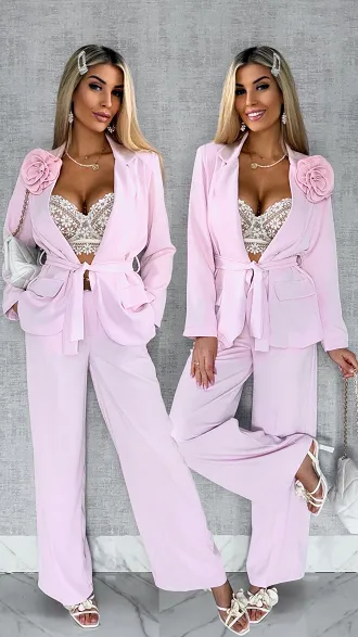 Elegancki różowy komplet z broszką żakiet + spodnie - R547A