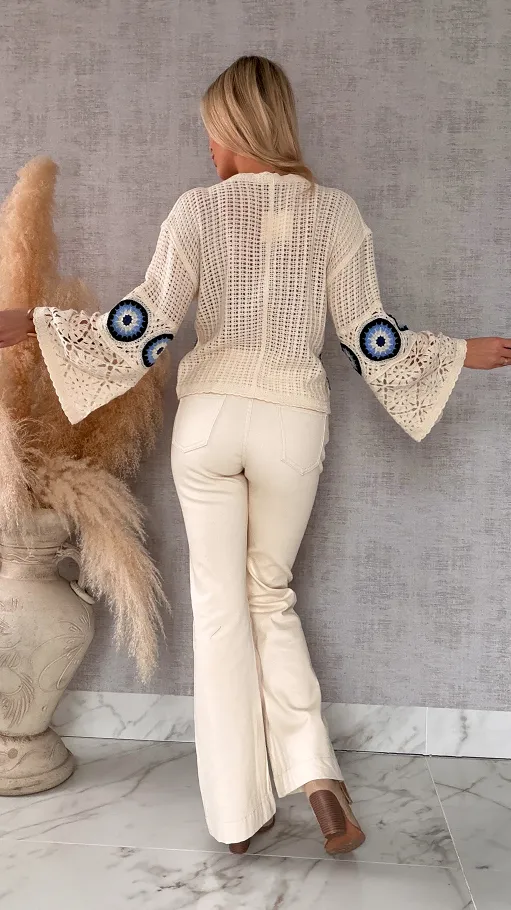 Mega modny ażurowy sweterek w szydełkowym stylu GRANATOWY z ecru - R659B