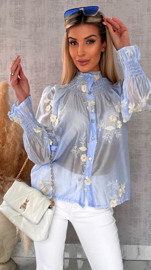 Elegancka błękitna koszula mgiełka w haftowane kwiaty ONE SIZE - R453