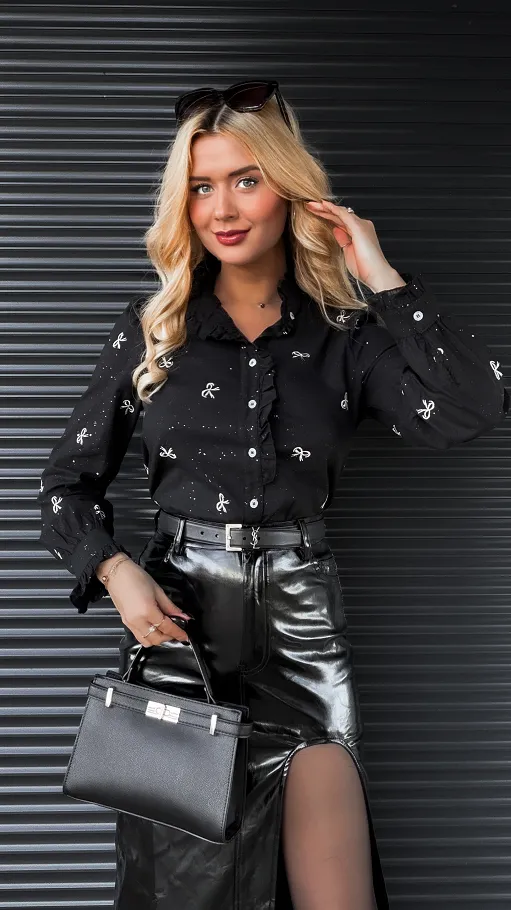 Czarna bawełniana koszulowa haftowana w kokardki ONE SIZE - R278A