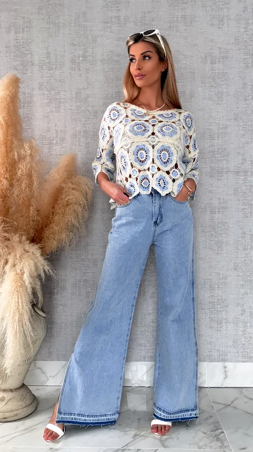 Lekki ażurowy sweterek w szydełkowym stylu BLUE - R691