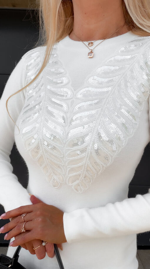 Sukienka dzianinowa ECRU z pięknym cekinowym dekoltem ONE SIZE - S364