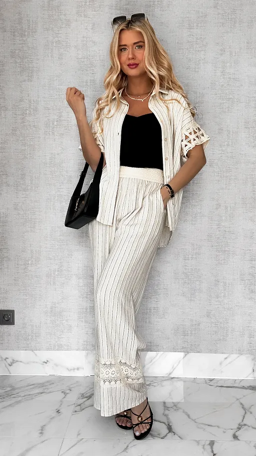 Modny beżowy komplet BOHO ze złotą nitką ONE SIZE - P622