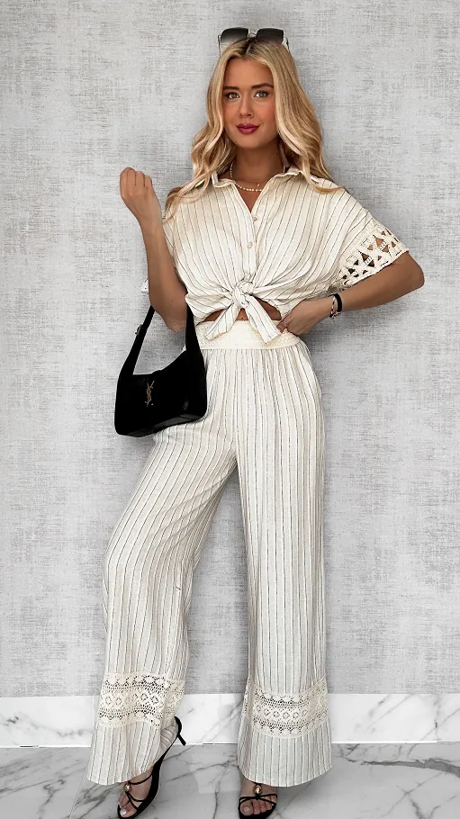 Modny beżowy komplet BOHO ze złotą nitką ONE SIZE - P622