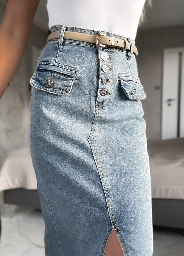 Jeansowa elastyczna spódnica z rozcięciem BLUE JEANS - M926