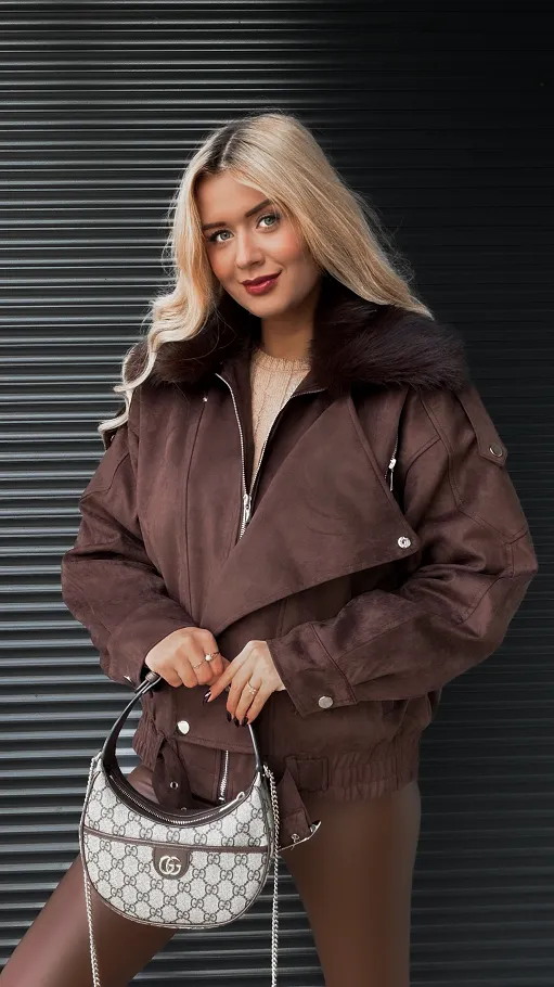 Czekoladowa kurtka zamszowa z futerkiem ONE SIZE - R324