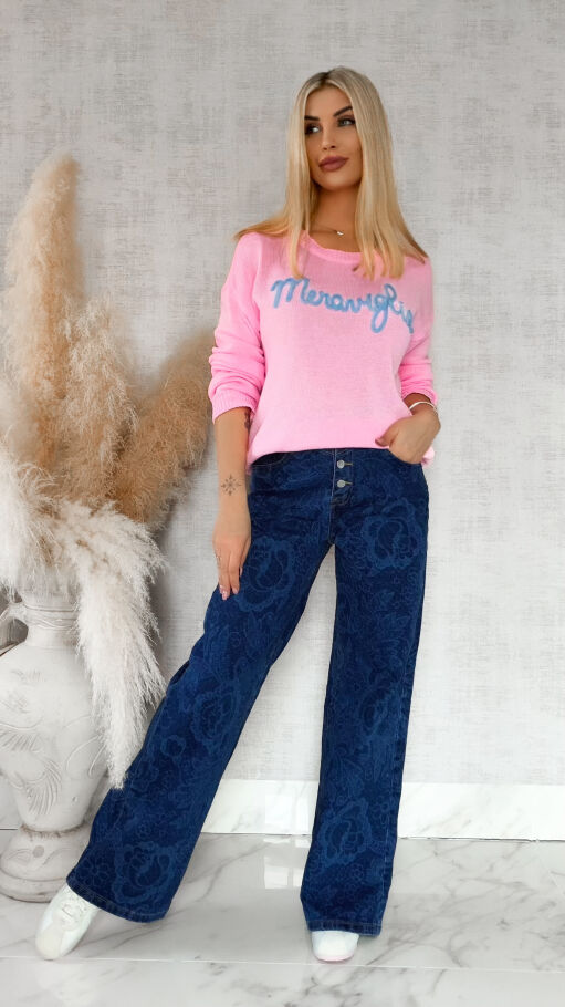 Lekki różowy sweter z kontrastowym napisem ONE SIZE - R846
