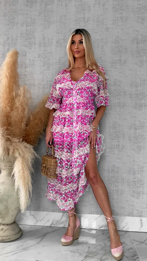 Cudowna MAXI sukienka w różowe kwiaty cała z koronki - R695