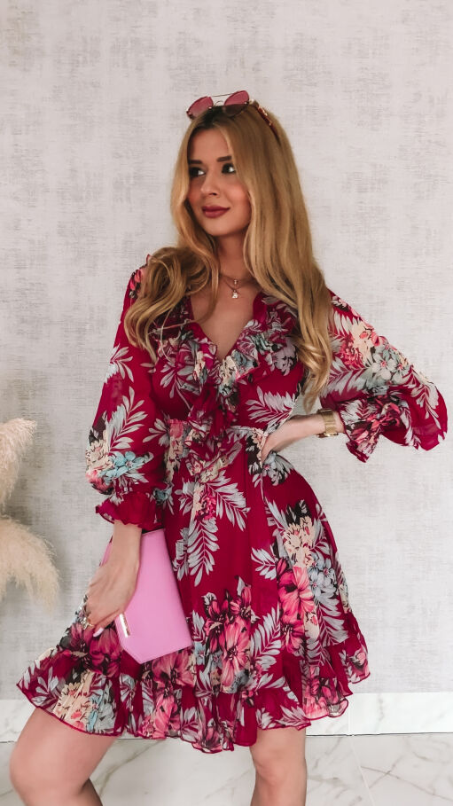 Oryginalna bordowa sukienka w kwiaty z pięknym dekoltem - R990