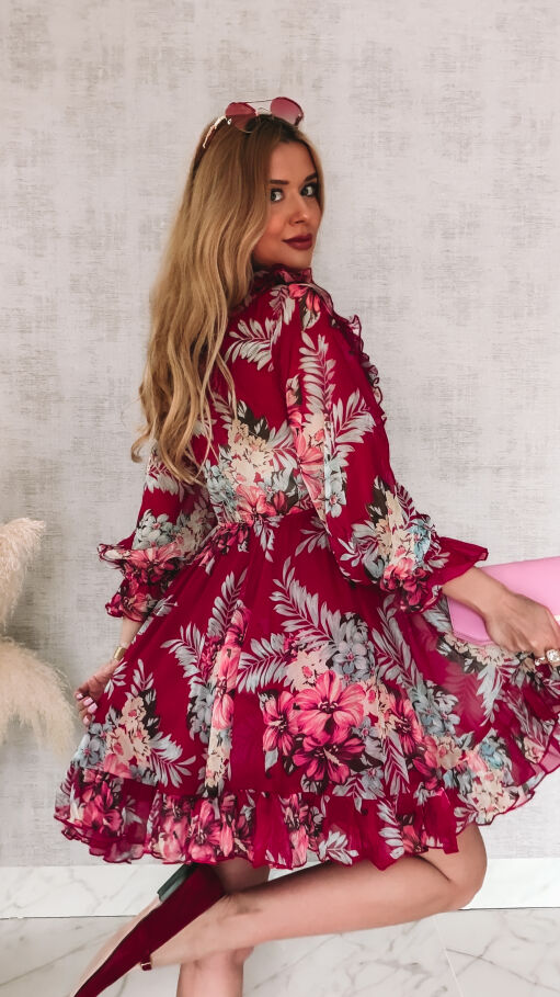 Oryginalna bordowa sukienka w kwiaty z pięknym dekoltem - R990