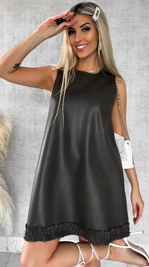 Świetna ciemno brązowa sukienka z eko skóry - R476