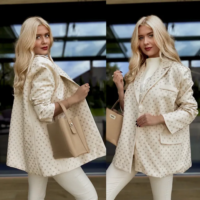 Jasna marynarka na jesień w mini cyrkonie OVERSIZE - R142A