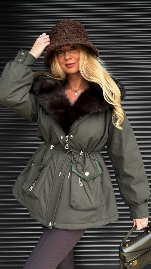 Kurtka zimowa PARKA z kapturem i ekskluzywnym futerkiem MOSS GREEN - S608