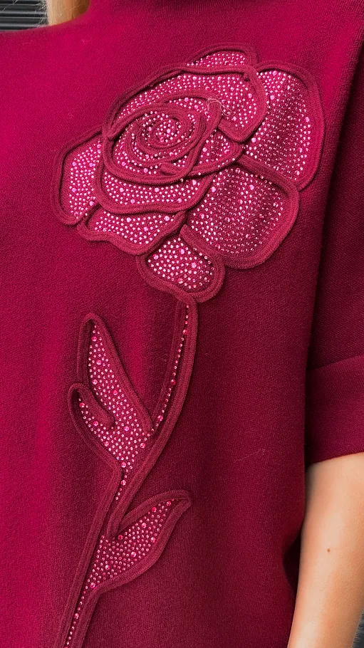 Sweter półgolf w kolorze BORDO z różą - R178A