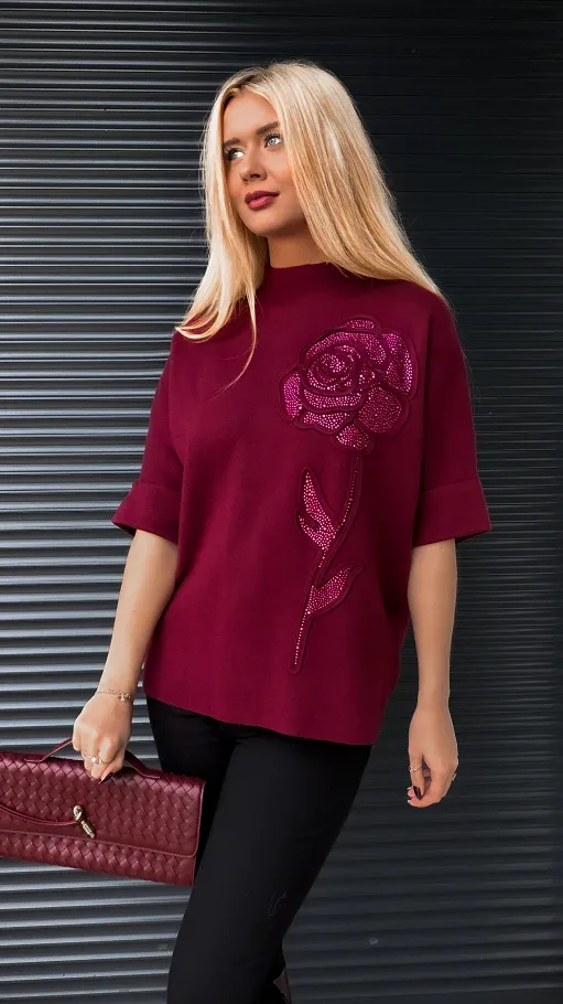 Sweter półgolf w kolorze BORDO z różą - R178A