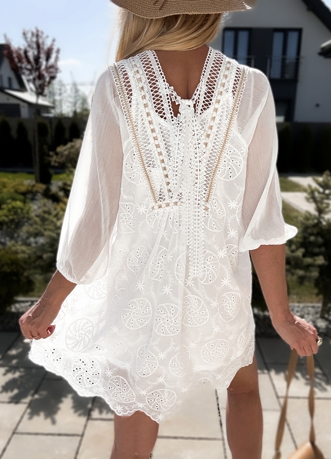 Letnia biała sukienka na plażę - L940A
